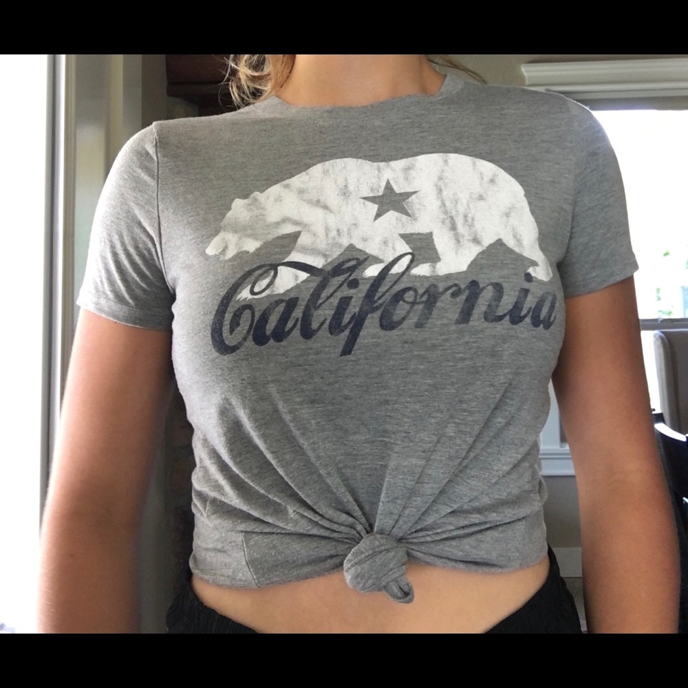 tee shirt
